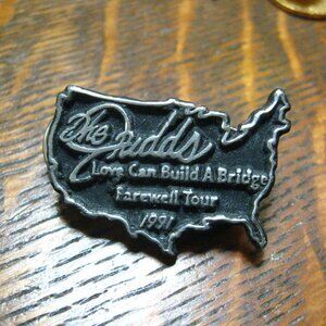 The Judds Farewell Tour 1991 Vintage Lapel Pin